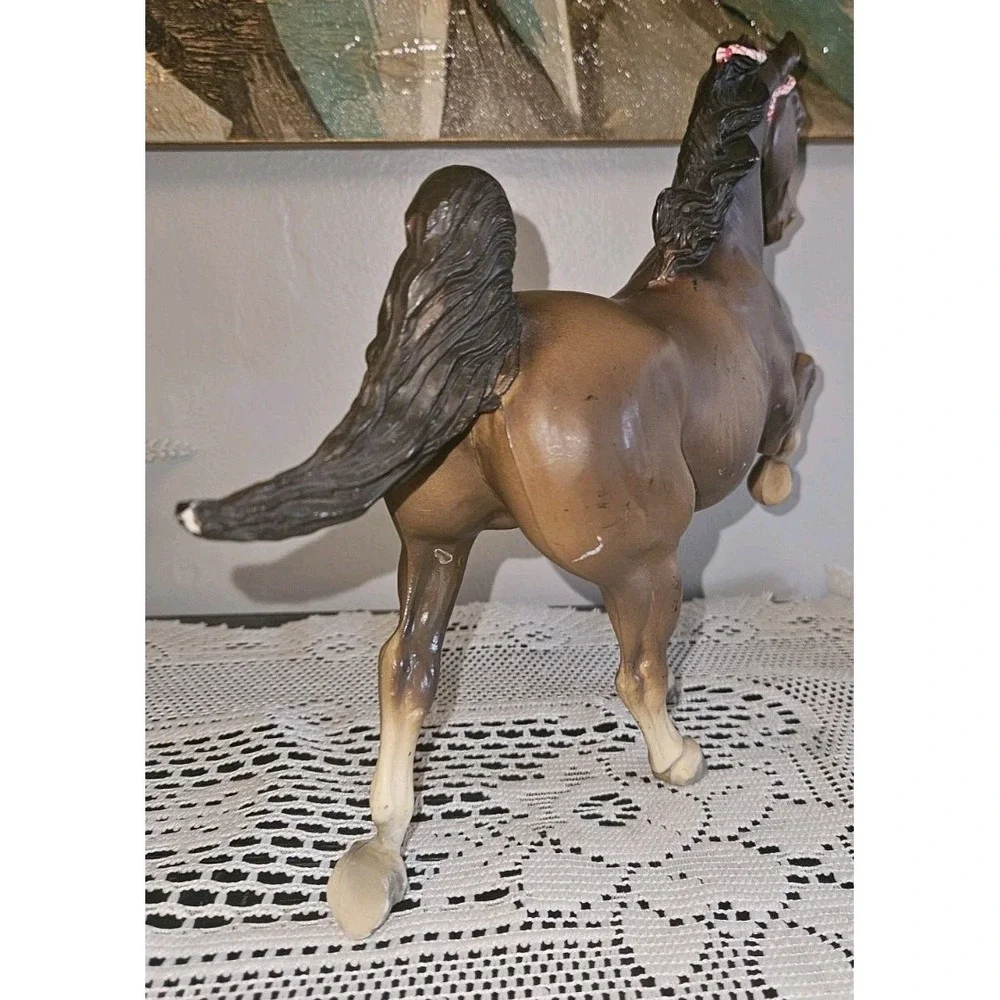 Breyer Horse Commander Five Gaiter #52 Sorrel Vintage Matte Eye Whites